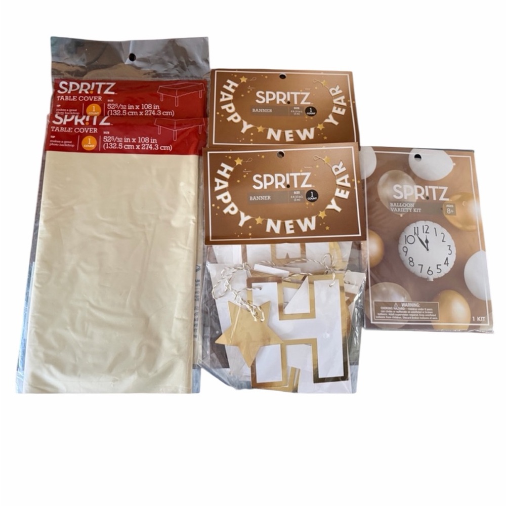 Spritz Gold & White New Years’ Party Decor Set. NEW